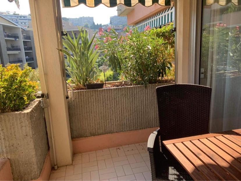 Appartement T2 En Bord De Mer Roquebrune-Cap-Martin Eksteriør billede